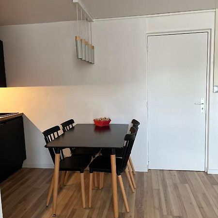 Appartement De La Fontaine A La Tour Du Pin Hyper Centre Parking Prive Ngoại thất bức ảnh