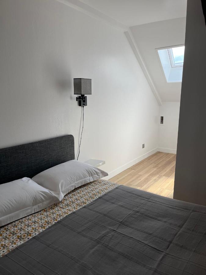 Appartement De La Fontaine A La Tour Du Pin Hyper Centre Parking Prive Ngoại thất bức ảnh